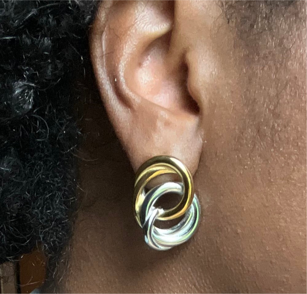 Anomi Quration: Elevated Elegance - Unity Loop Earrings
