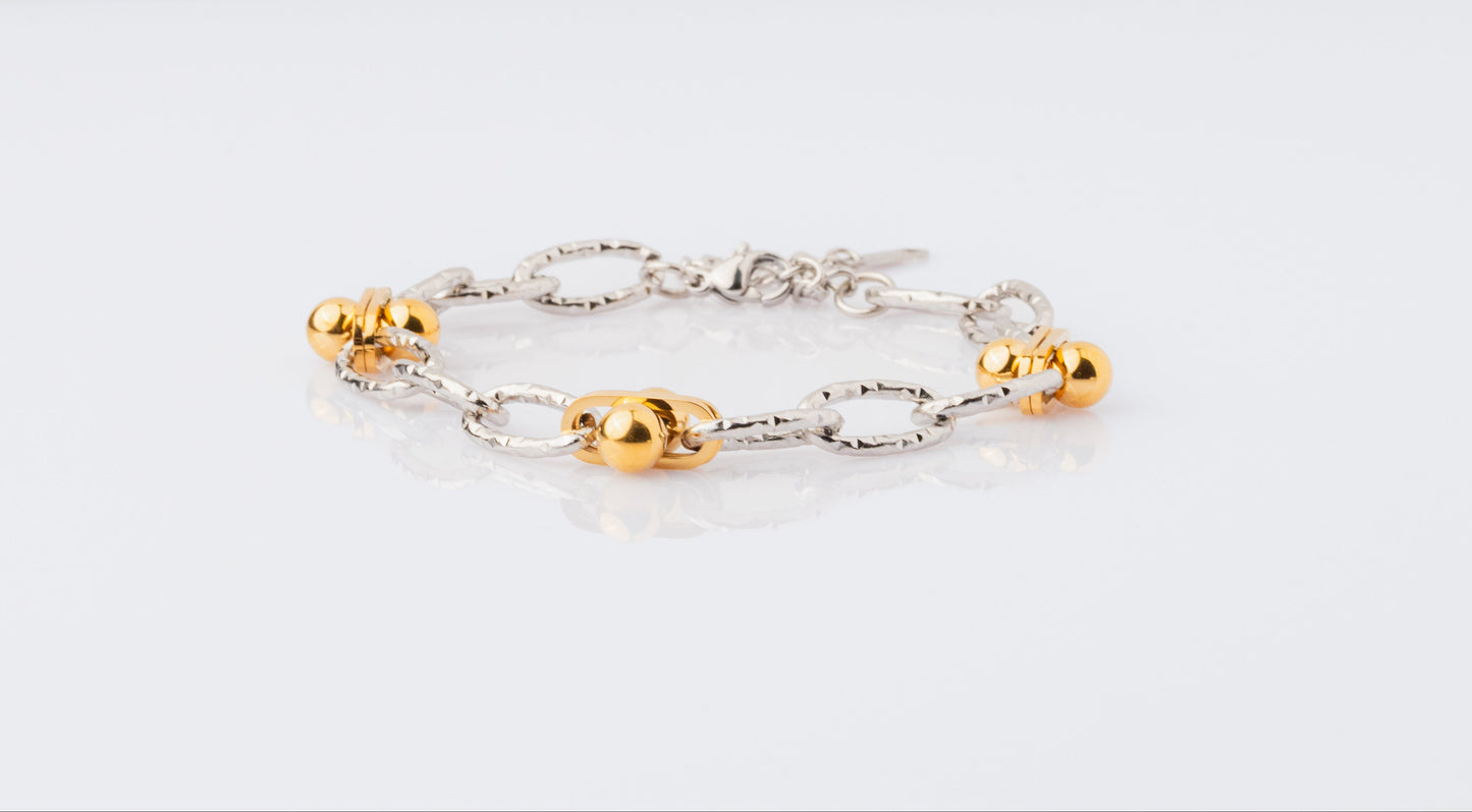 Anomi Quration: Unstoppable Confidence - Unified Duo Bracelet