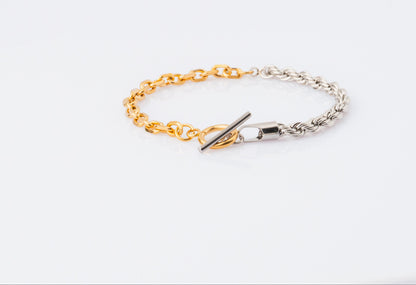 Anomi Quration: Elevated Elegance - Duality Bracelet