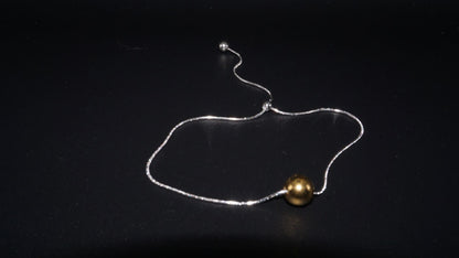 Anomi Quration: Que's Quorner - Fearless Bond Bracelet