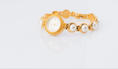Aura Quration: Unstoppable Confidence - Timeless Touch Watch