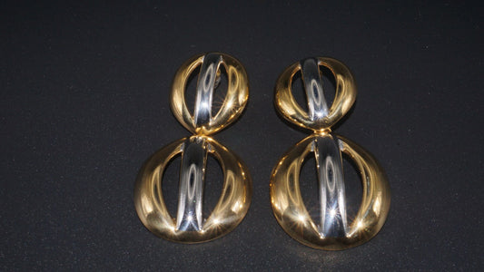 Anomi Quration: Unstoppable Confidence - Triumphant Essence Earrings