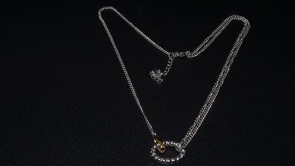 Anomi Quration: Elevated Elegance - Interlocked Contrast Necklace