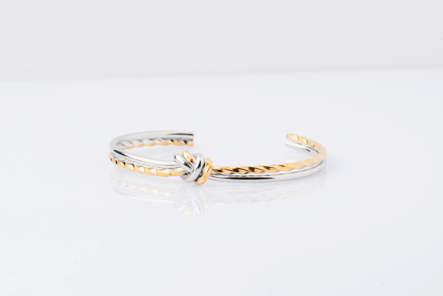 Anomi Quration: Elevated Elegance - Locked in Strength Bangle