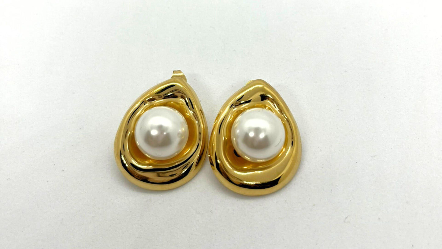 Aura Quration: Elevated Elegance - Happy Tears Earrings