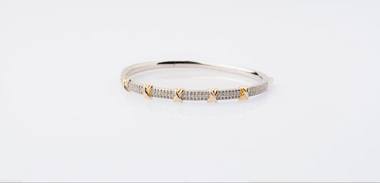 Anomi Quration: Que's Corner - Radiating Light Bangle