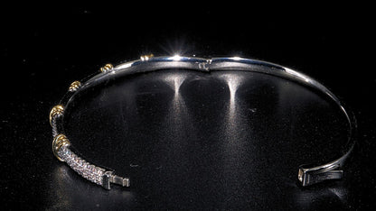 Anomi Quration: Que's Corner - Radiating Light Bangle