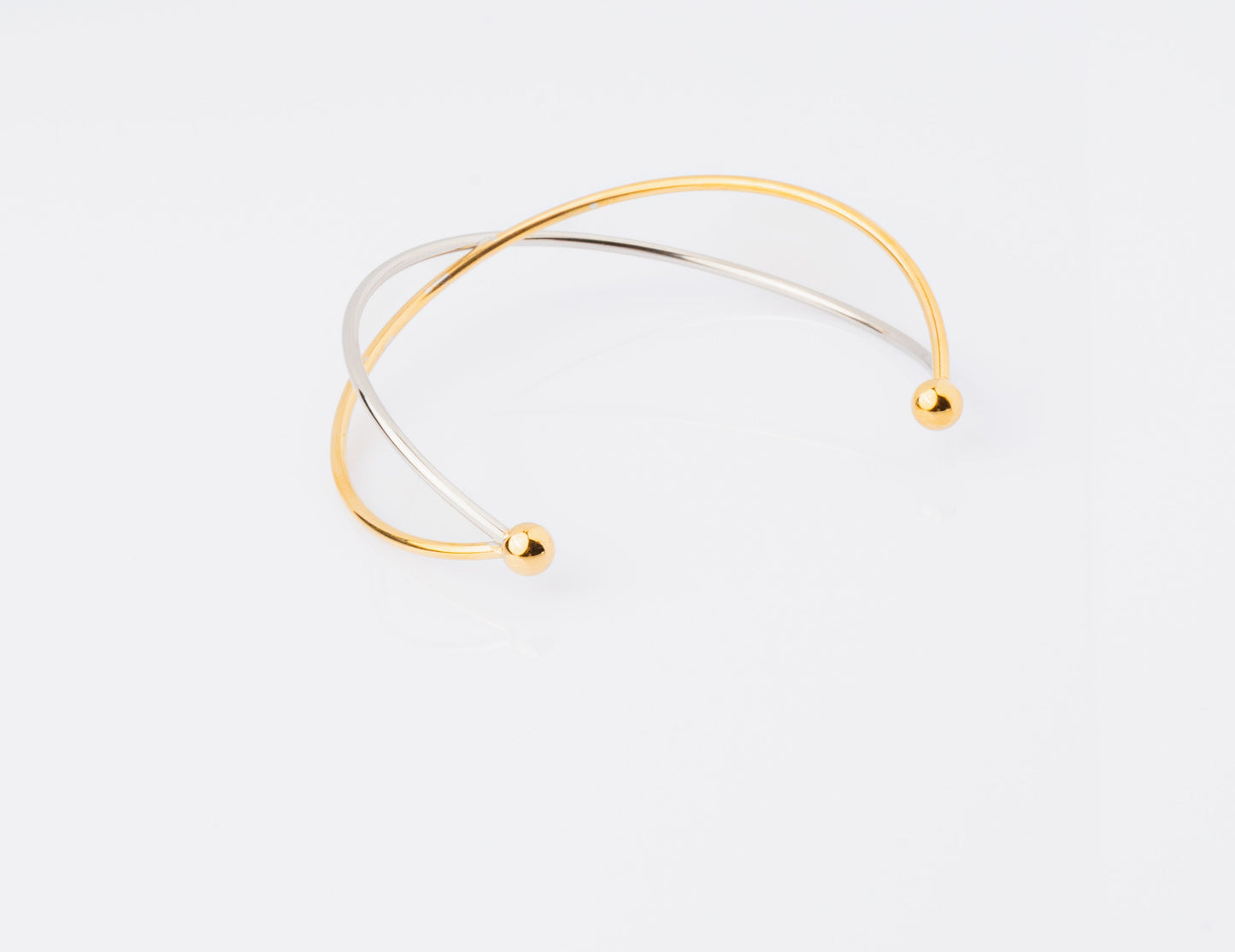 Anomi Quration: Everyday Beauty - Balanced Bangle