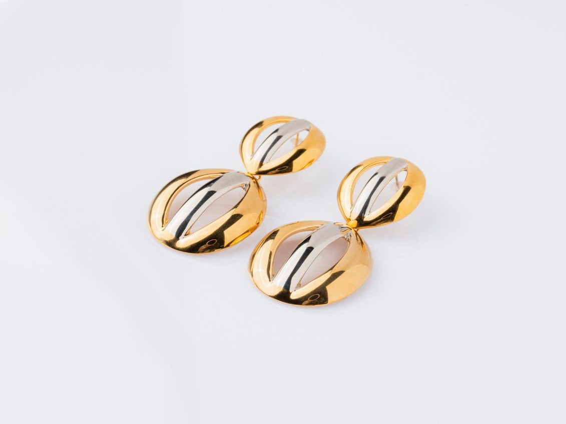 Anomi Quration: Unstoppable Confidence - Triumphant Essence Earrings